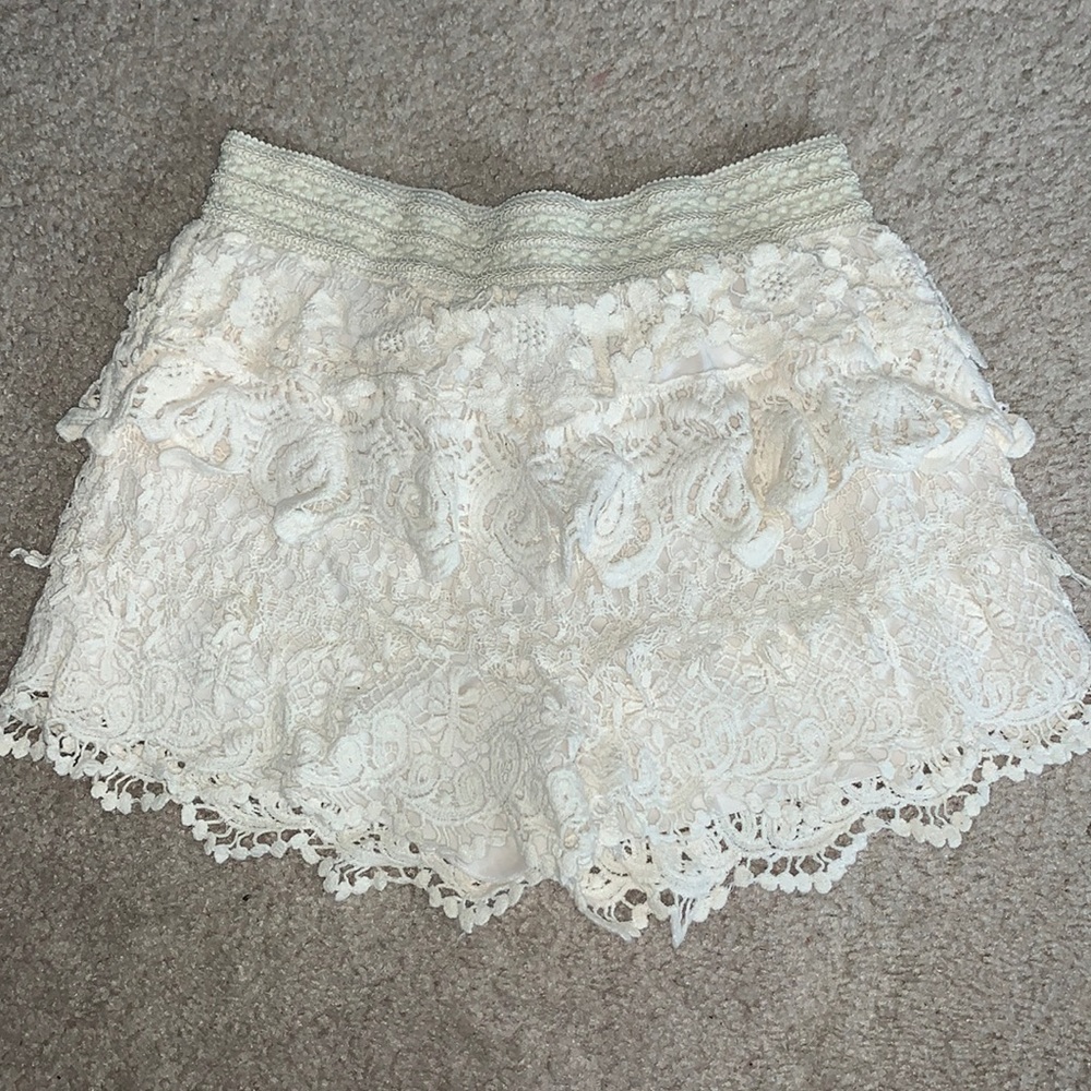 RUE 21 Lace Layered Shorts Size Md